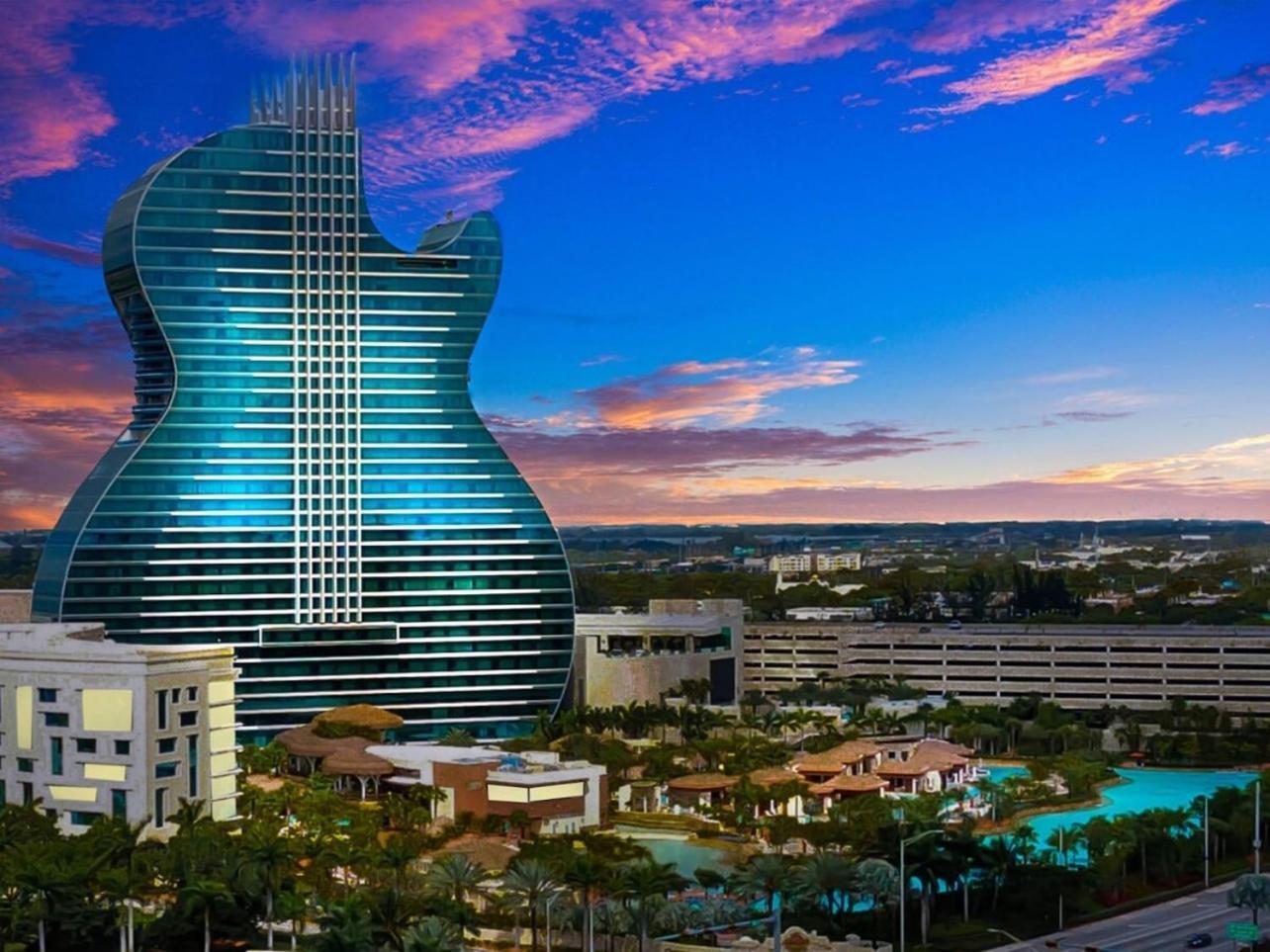 2 Bedroom House Minutes From Beach And Casino Db1 Дания-Бич Экстерьер фото